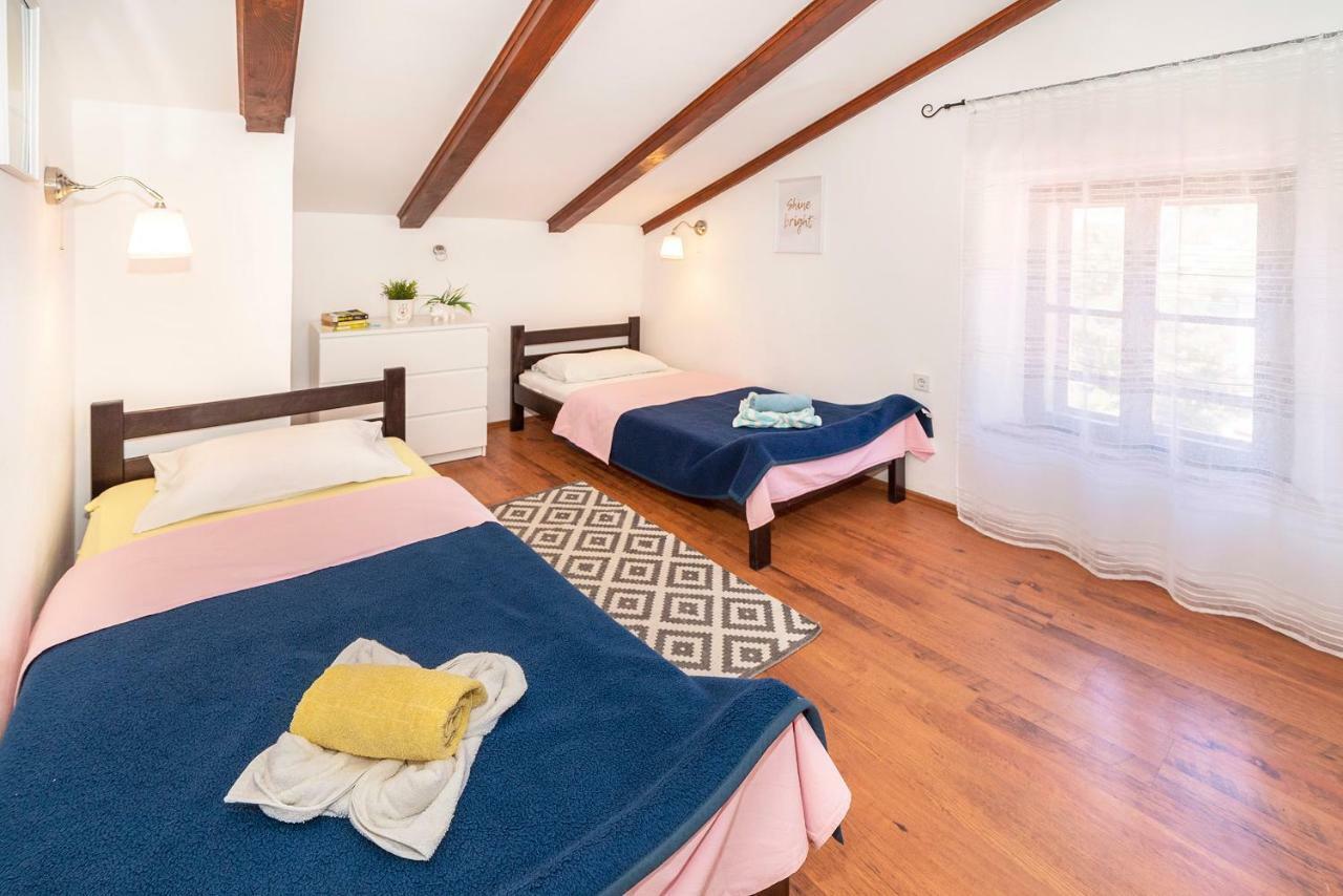 Mediterranean Apartment Korina Башка Экстерьер фото