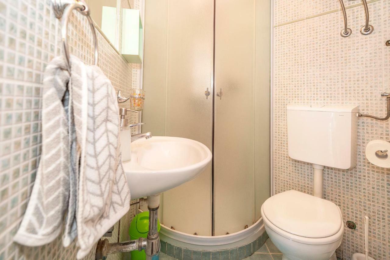 Mediterranean Apartment Korina Башка Экстерьер фото